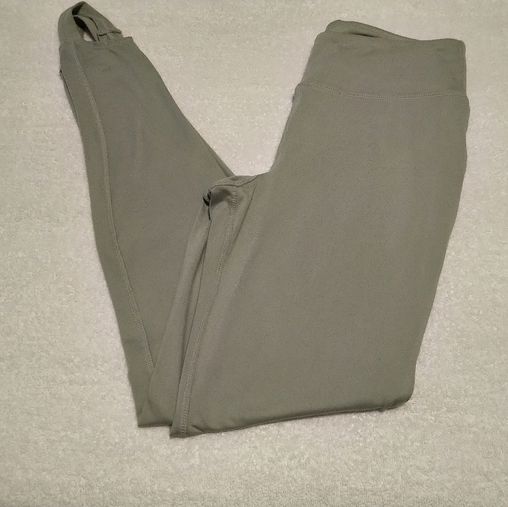 Kittenish Leggings by Jessie James Decker - Size M
